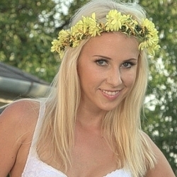Carla Cox